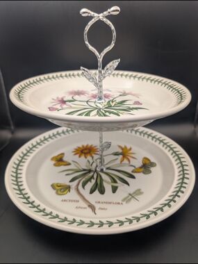 Portmeirion White Two-Tier Ceramic Serving Stand with Botanical Motifs